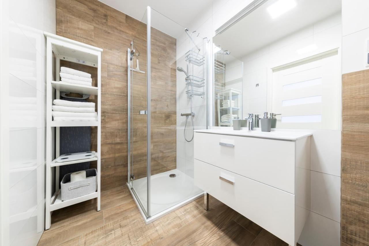 Blue Mare Tropical Polanki Park E208, 350 M Apartment Kolberg